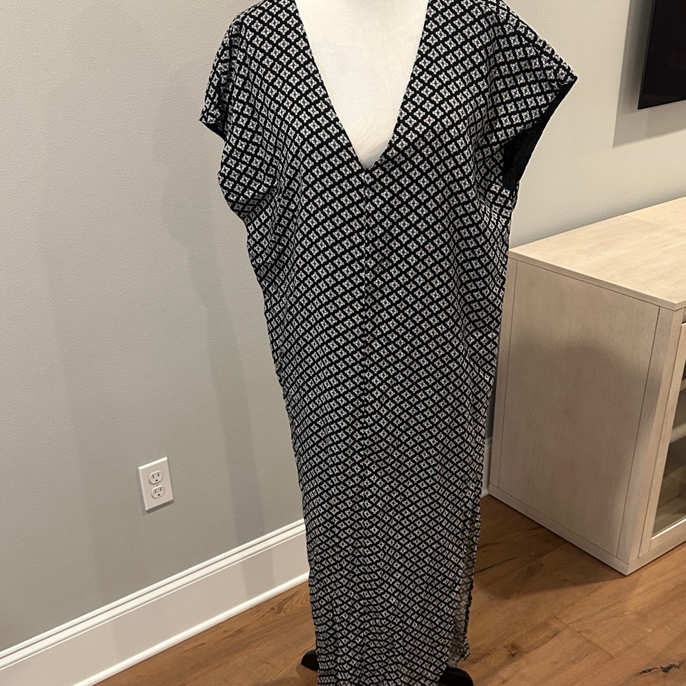 Free People Black & White Geometric V-Neck Maxi Dress